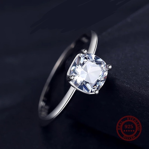 1.25Ct CUSHION Cut VVS Square Stone Prong Setting Solitaire Ring - Picture 8 of 15